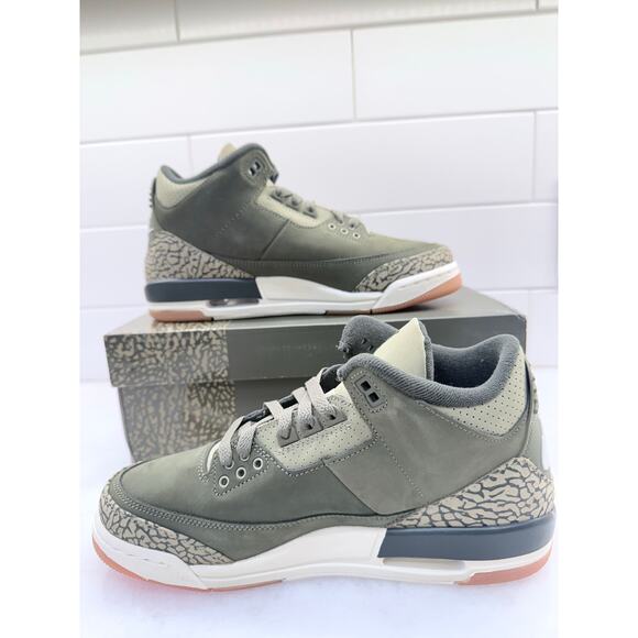 👟 Air Jordan 3 Retro “Pine Green / Olive” – mens 7 (New with Box) - Picture 3 of 10
